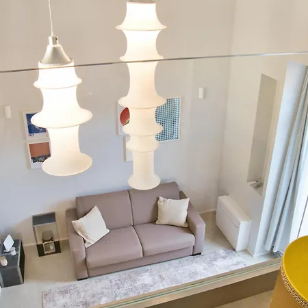 Bezzecca 9 - Design Loft Steps From The * Lecco